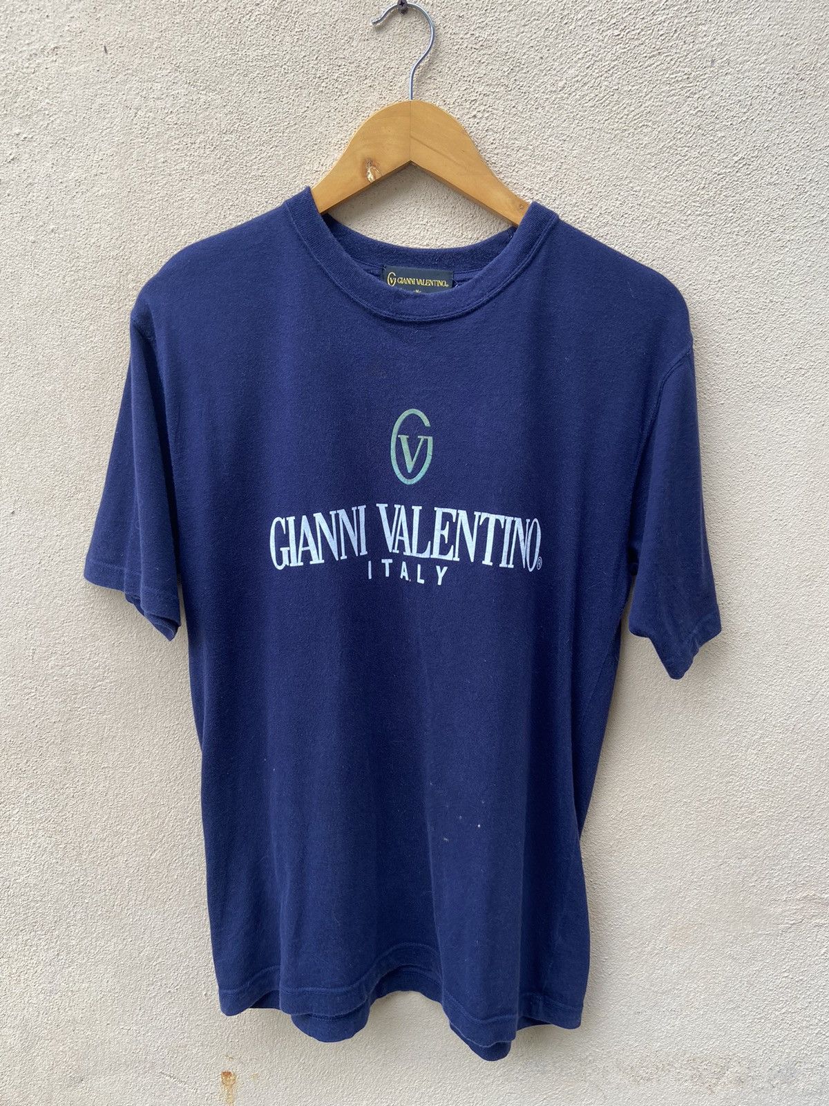 Gianni Valentino 🔥 Gianni Valentino t shirt spell out Size US M / EU 48-50 / 2 - 1 Thumbnail