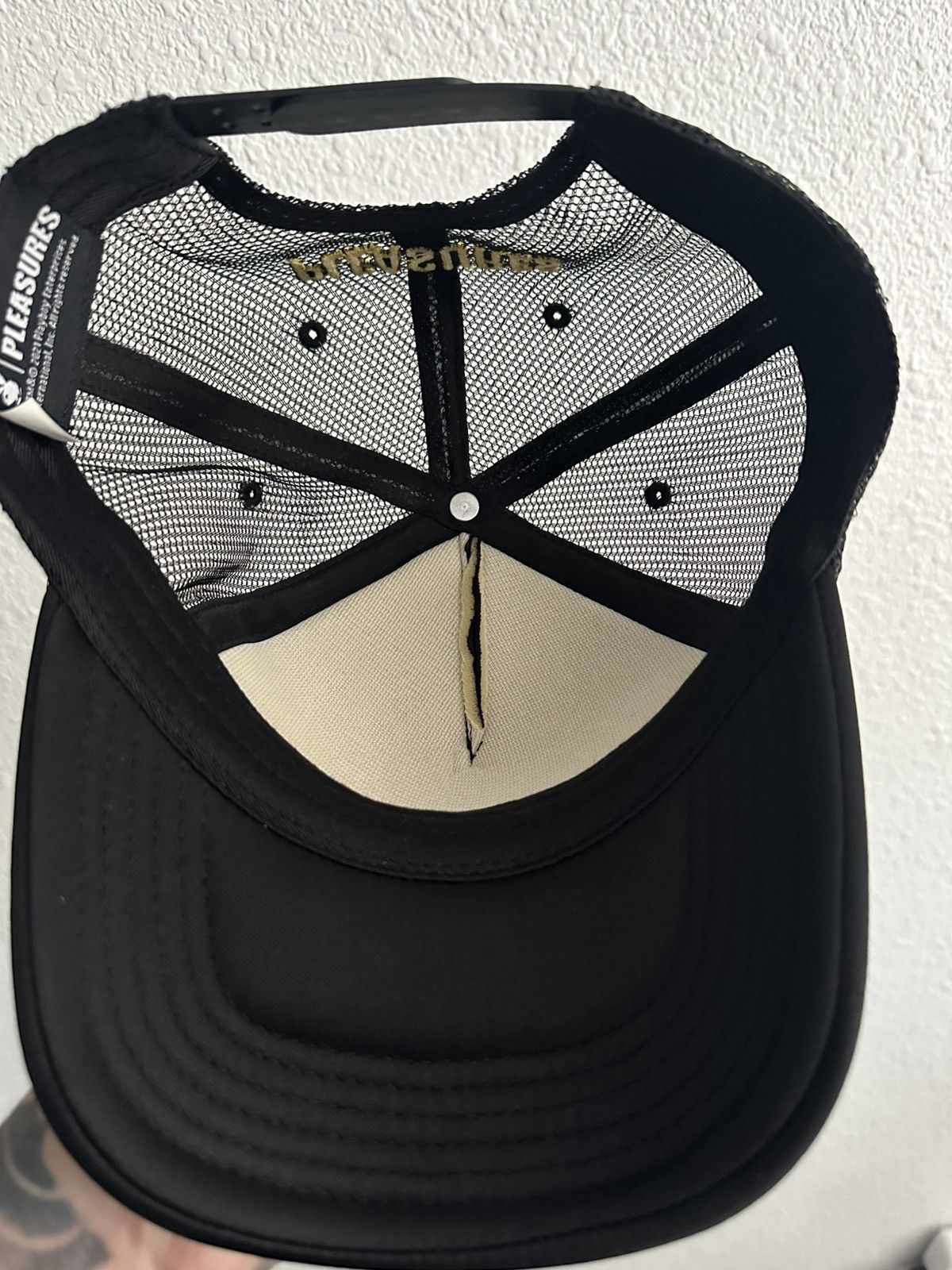 Playboy × Pleasures Pleasures x Playboy Trucker Hat Size ONE SIZE - 3 Thumbnail