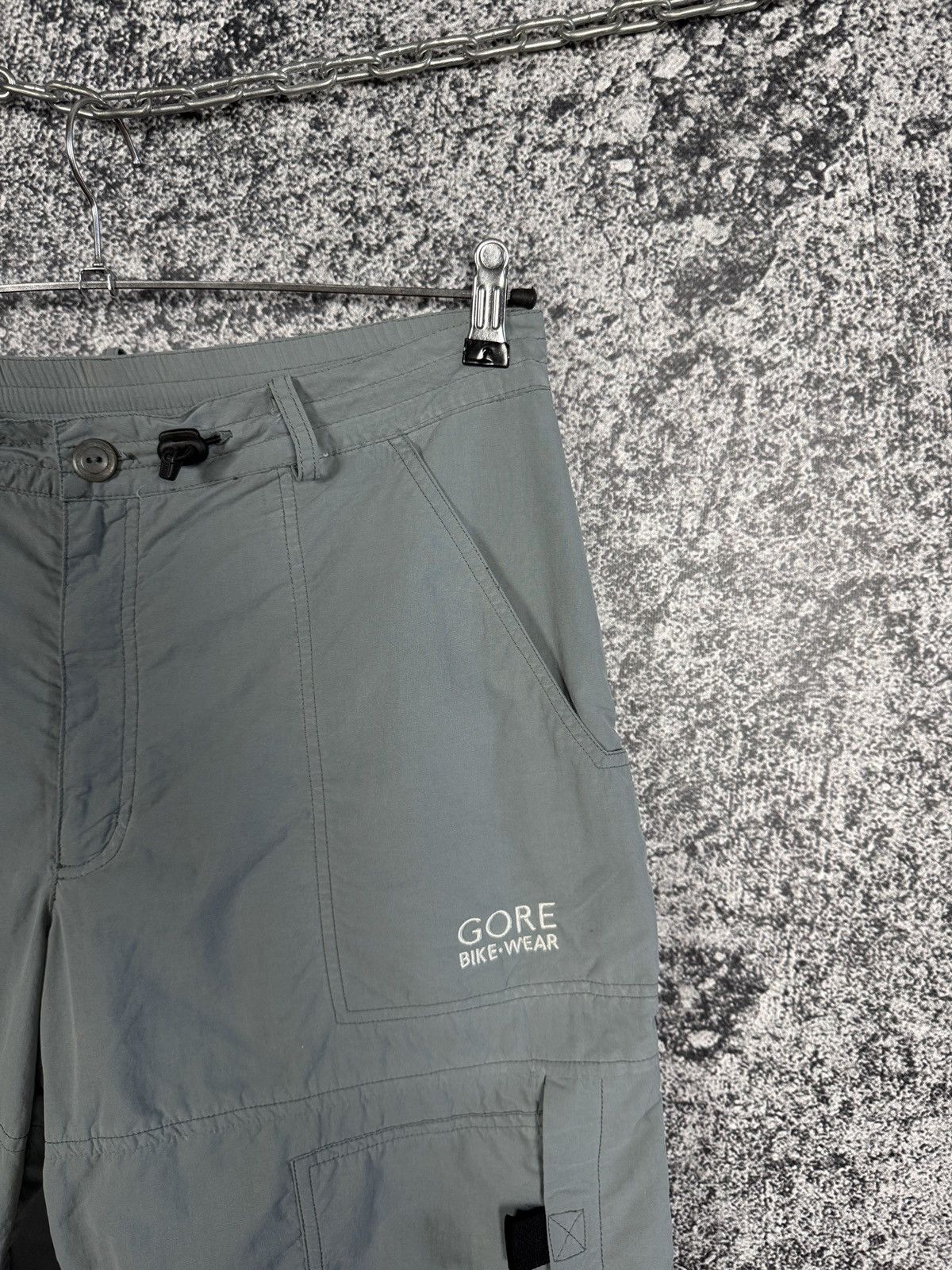 GOREWEAR Men’s Gore Bike Wear Bicycles Shorts Cargo Bike Size L Size US 36 / EU 52 - 2 Thumbnail