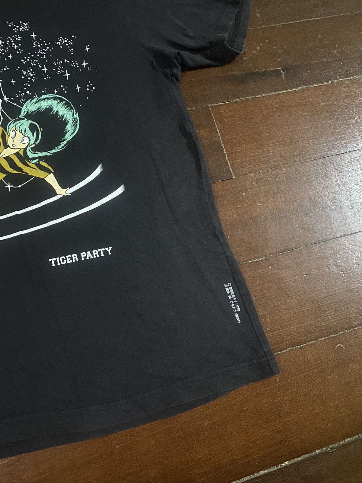 Anime × Japanese Brand × Vintage Vintage uniqlo X urusei yatsura lum invader tiger party Size US XL / EU 56 / 4 - 5 Thumbnail