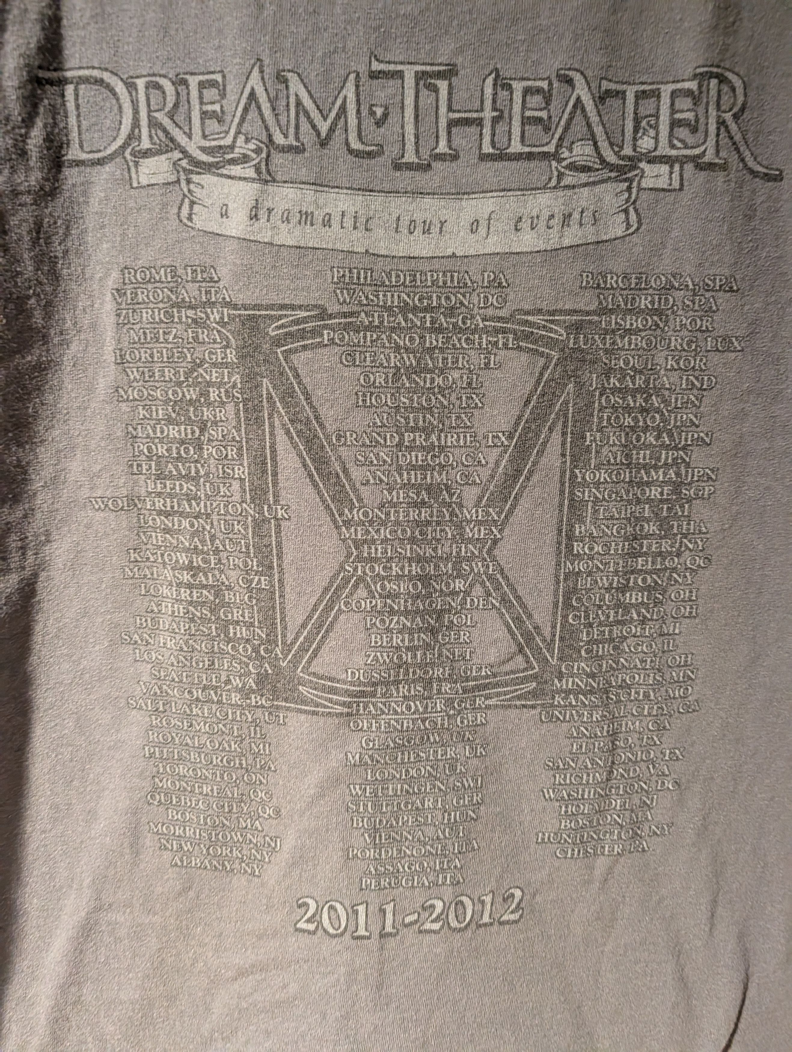 Band Tees DREAM THEATER Shirt 2011 2012 World Tour Dramatic Events Size US L / EU 52-54 / 3 - 6 Thumbnail