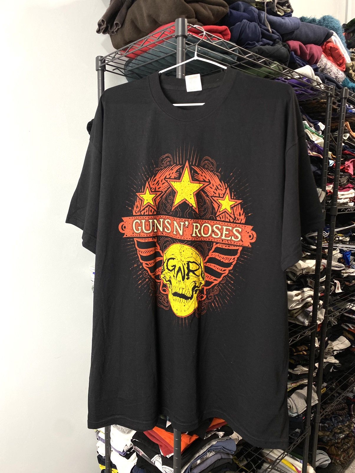 Band Tees Vintage 2010 Guns N Roses World Tour Band Rock T Shirt Size US XXL / EU 58 / 5 - 1 Thumbnail