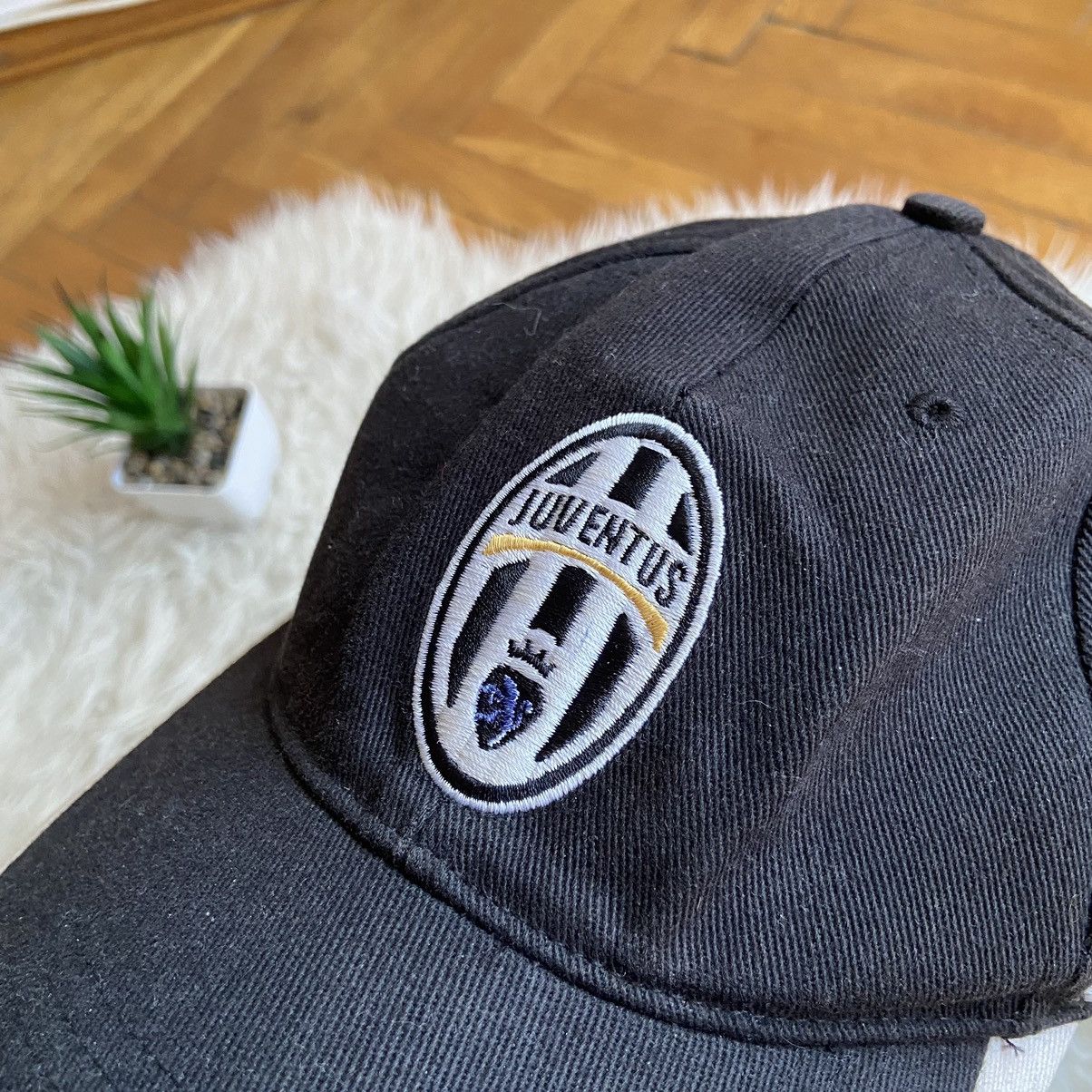 Nike × Vintage 📌 Vintage Nike FC Juventus Embroidered Logo cap Size ONE SIZE - 8 Thumbnail