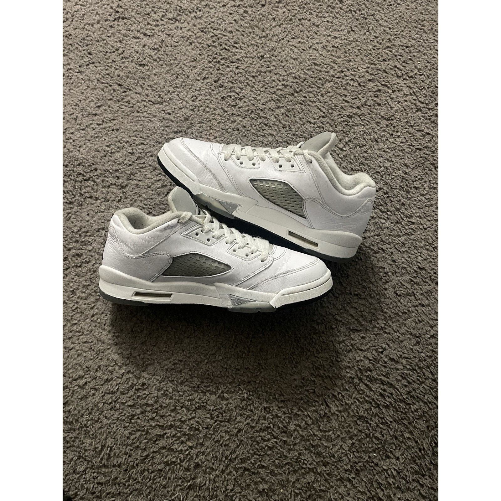 Jordan Brand Size 8.5m- Air Jordan 5 Retro Low Metallic GG Wolf Grey Size US 8.5 / EU 41-42 - 3 Thumbnail