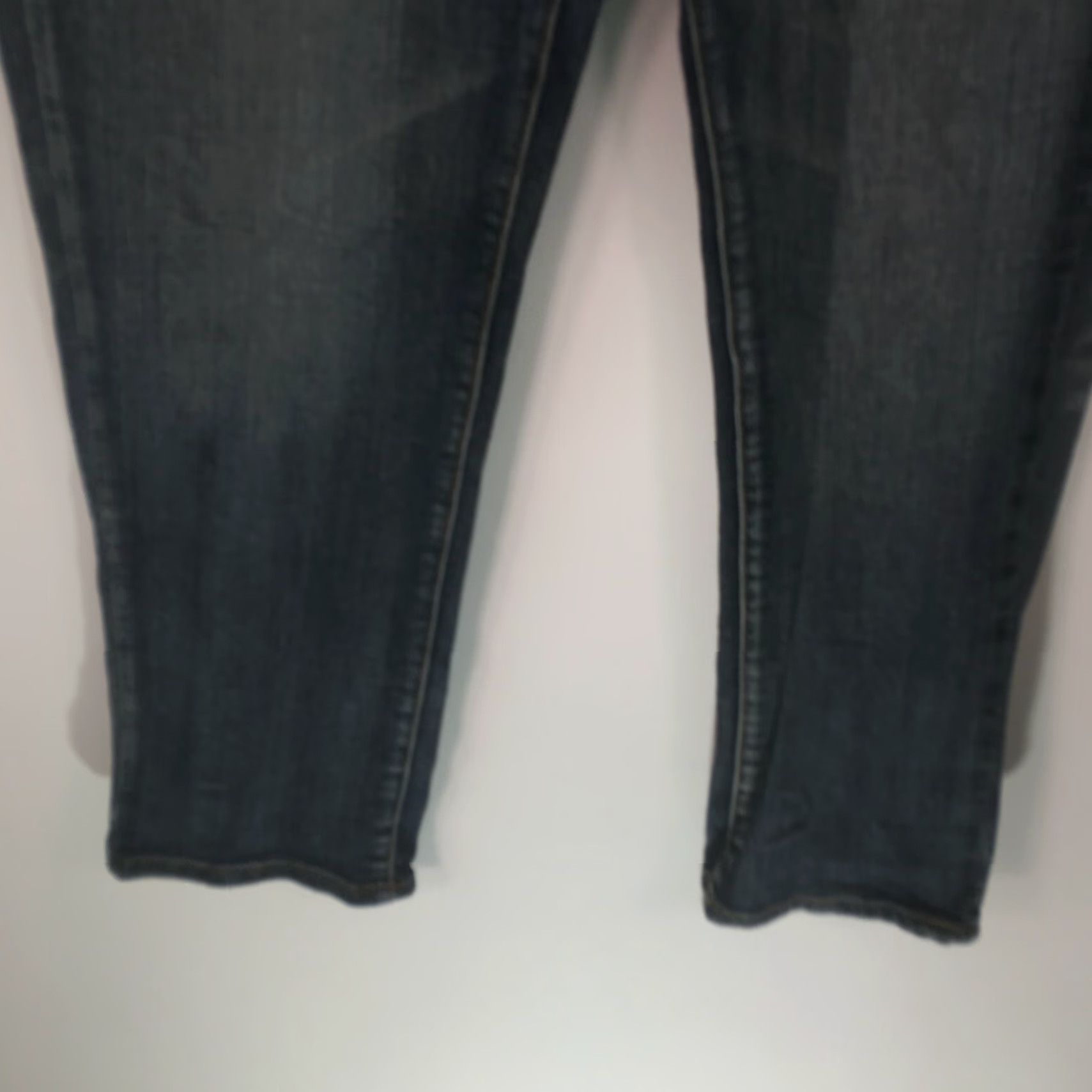 Mossimo Mossimo Supply Co Womens Jeans Straight Blue Denim Size 13 Mid Rise 28 Inseam 5-Pocket Size 34" / US 12 / IT 48 - 5 Thumbnail