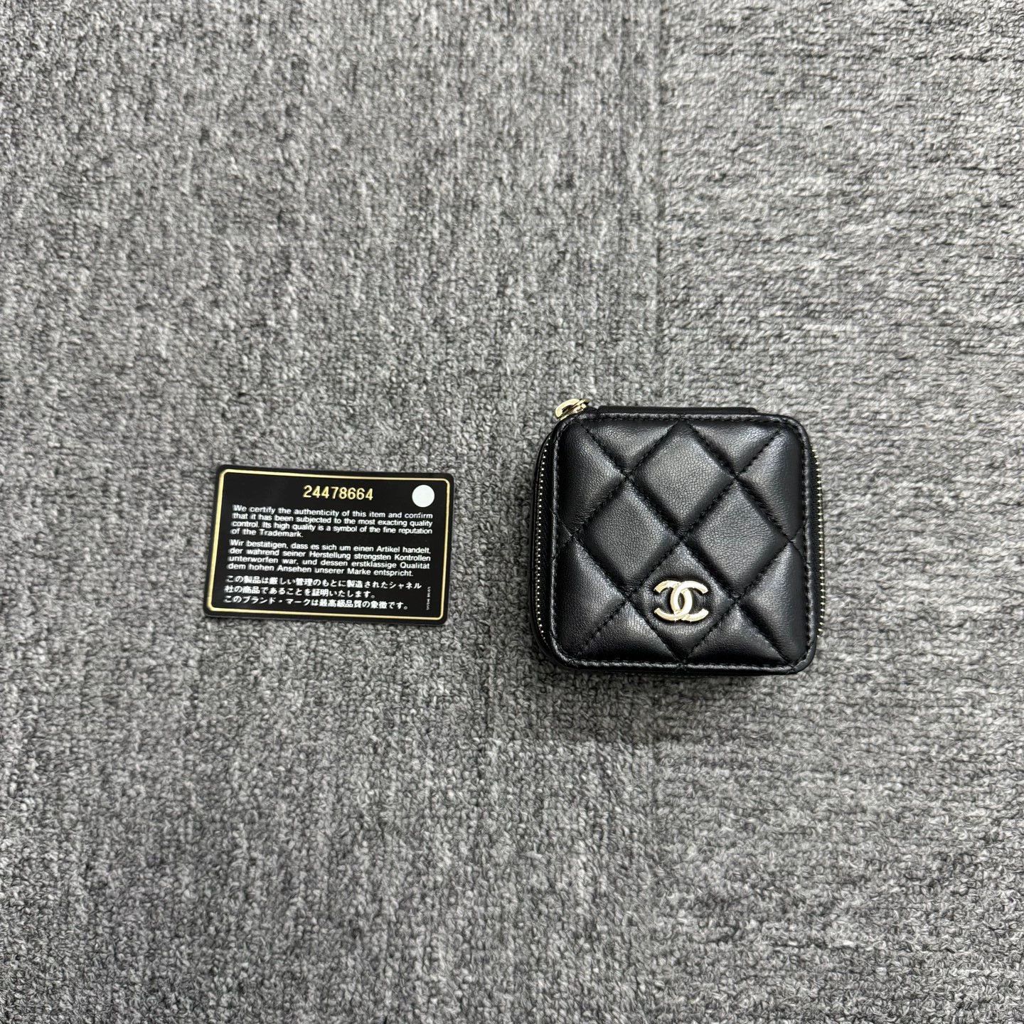 Chanel Chanel New Jewelry Storage Case 8x8x5cm Size ONE SIZE - 1 Thumbnail