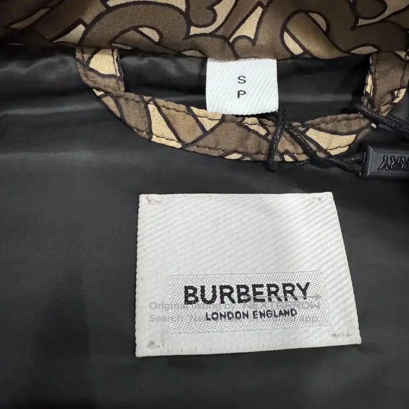 Burberry Burberry Brown Printed Short Down Jacket. Size US S / EU 44-46 / 1 - 4 Thumbnail