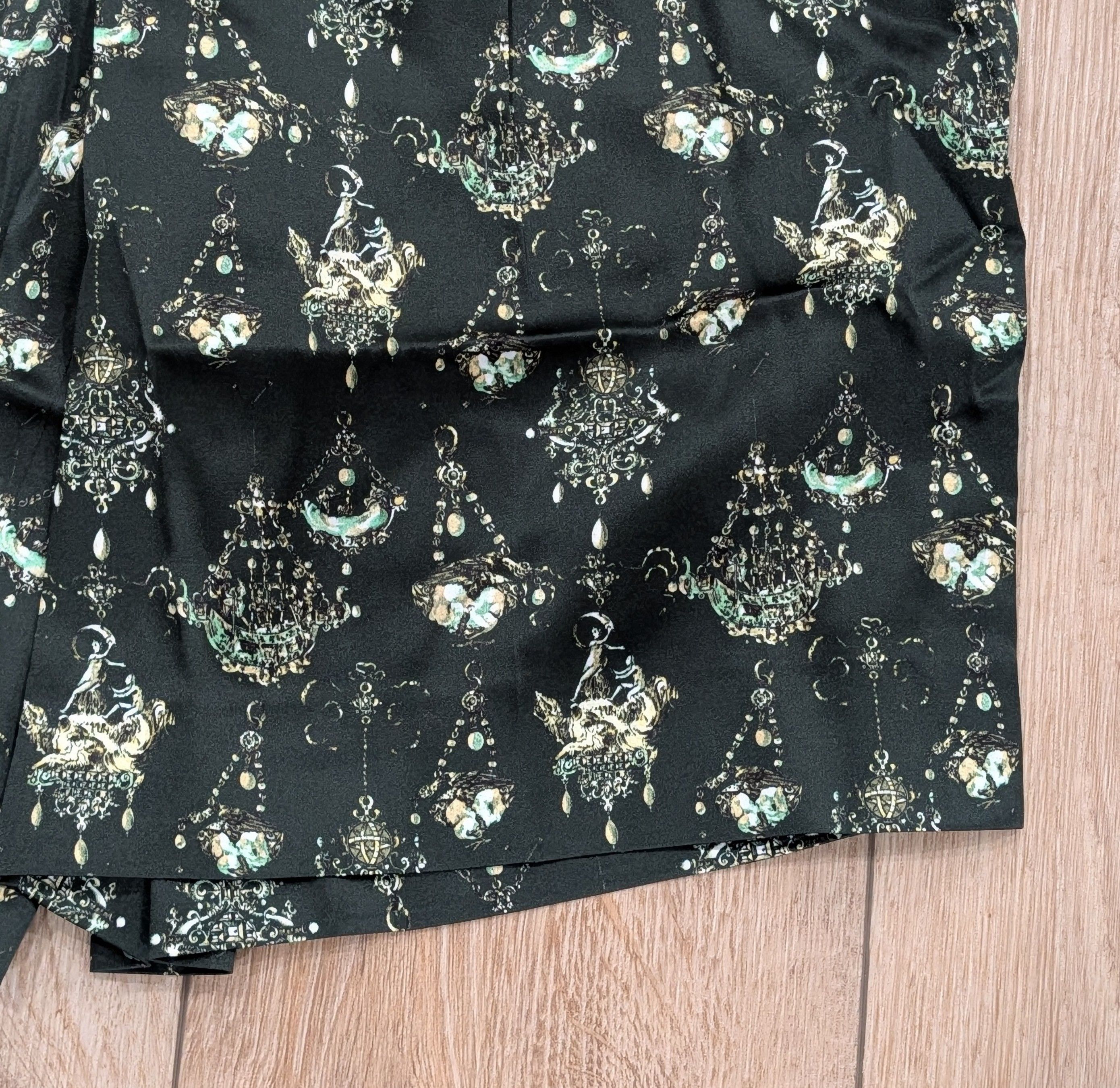 Givenchy GIVENCHY "Hubert Objects" Silk Shorts Green 50 US 34 Size US 34 / EU 50 - 2 Thumbnail