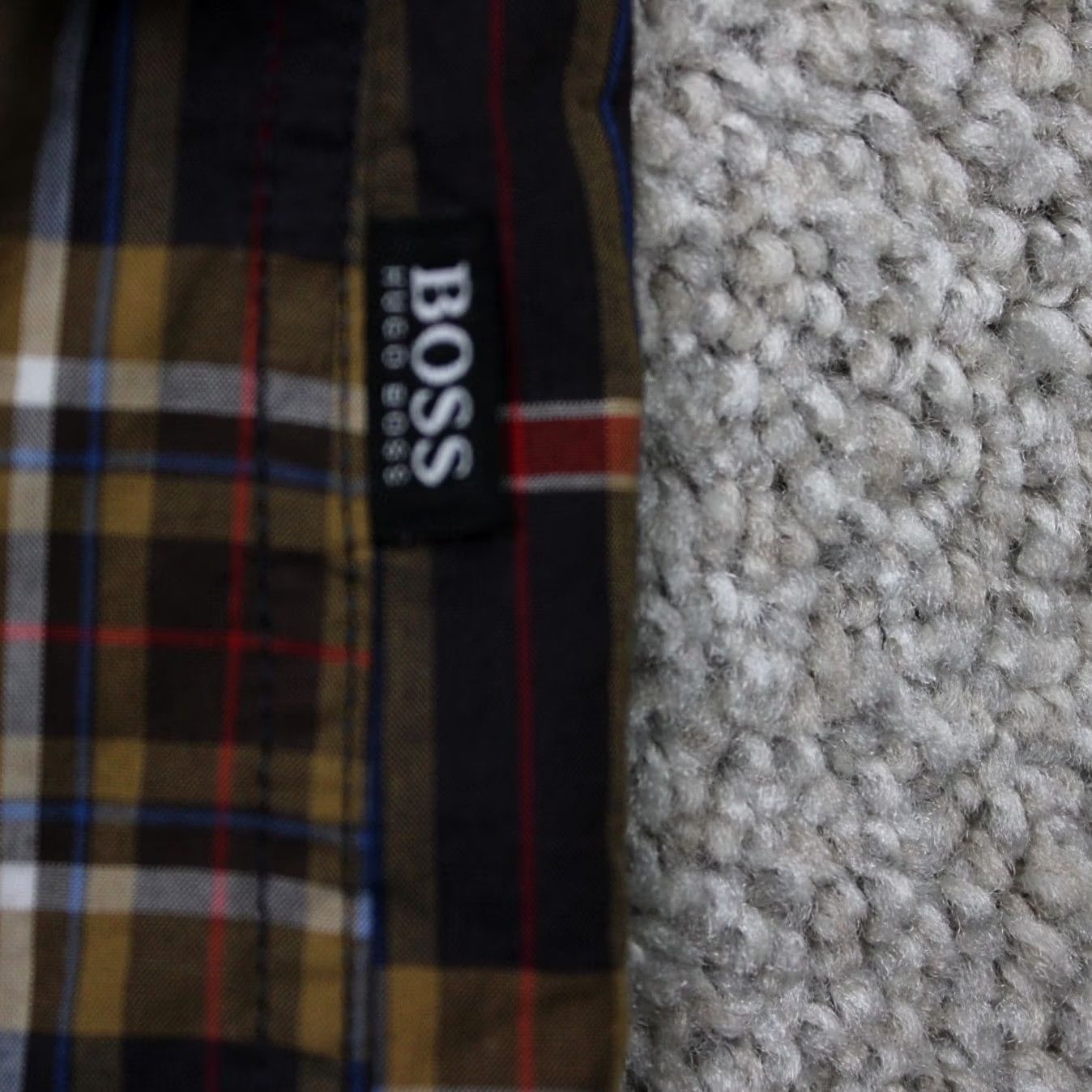 Hugo Boss HUGO BOSS Shirt Mens XL Slim Fit Cotton Blue/Red/Yellow Button-Up L/S Plaid Size US XL / EU 56 / 4 - 7 Thumbnail