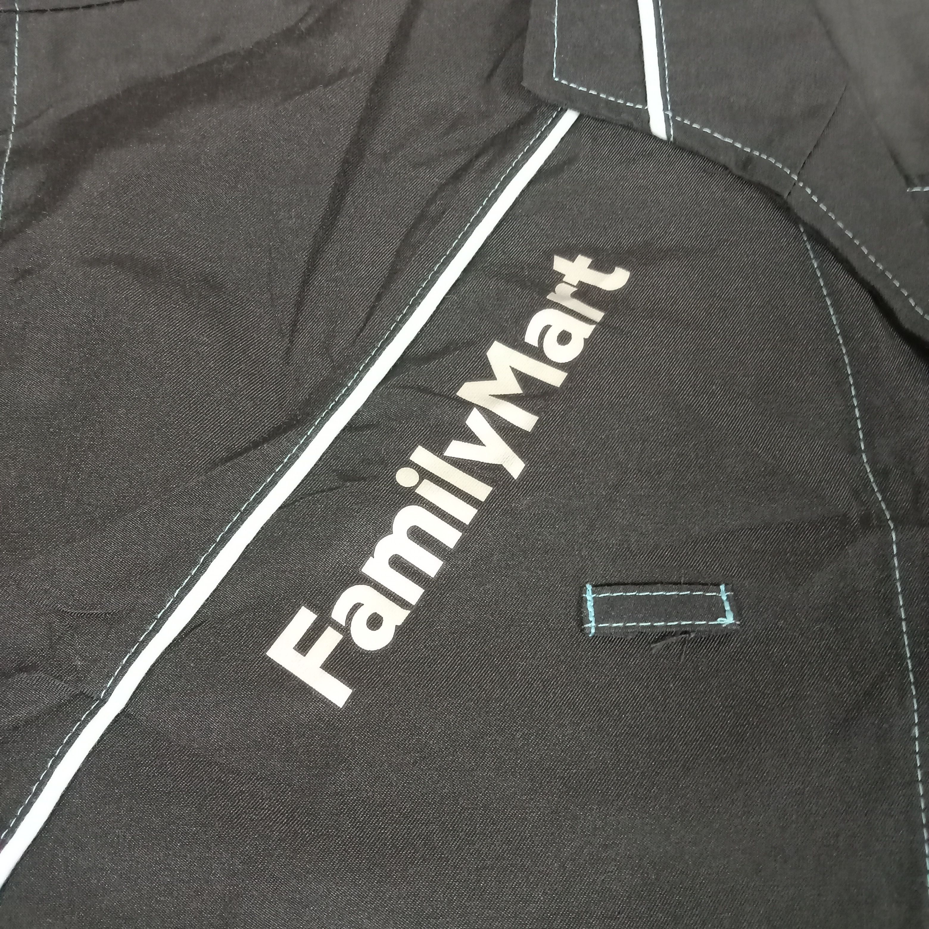 Japanese Brand × Vintage Family Mart Working Uniform Pocket Design Light Jacket Size US M / EU 48-50 / 2 - 6 Thumbnail