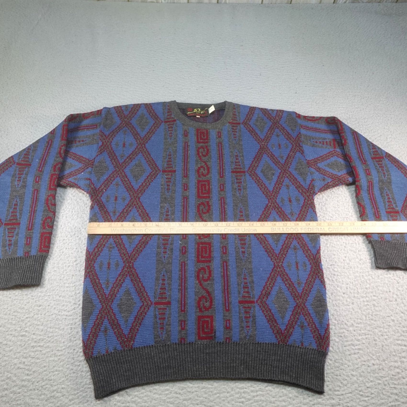 Vintage VINTAGE Le Jiu Wool Geometric Pullover Sweater Mens Small Blue Crewneck Long Sleeve Knit Regular Fit Winter Casual Size US S / EU 44-46 / 1 - 4 Thumbnail