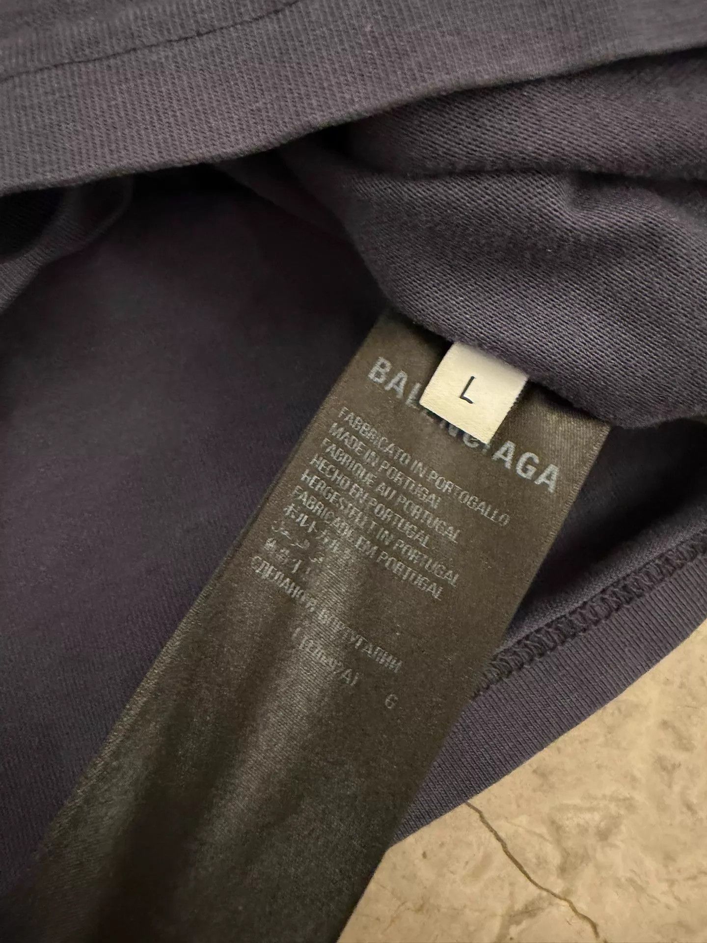 Balenciaga Balenciaga 22ss Deep Navy Vintage Royal Wheat Logo SS Tee L Size US L / EU 52-54 / 3 - 4 Thumbnail