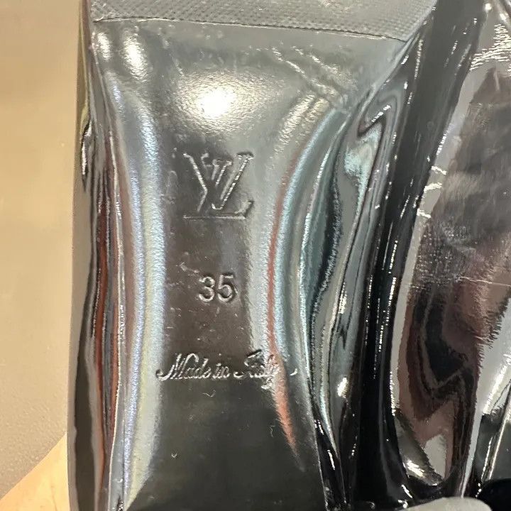 Louis Vuitton Louis Vuitton Black Metal Logo Chunky Heels -2508 Size US 5 / EU 37 - 7 Thumbnail