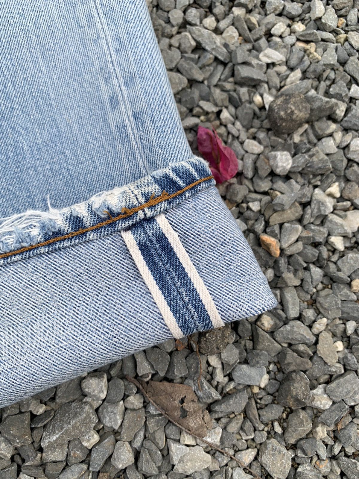 Levi's VINTAGE LEVIS 501 RINDEM 80’s USA FADED DISTRESSED DENIM Size US 29 - 10 Thumbnail