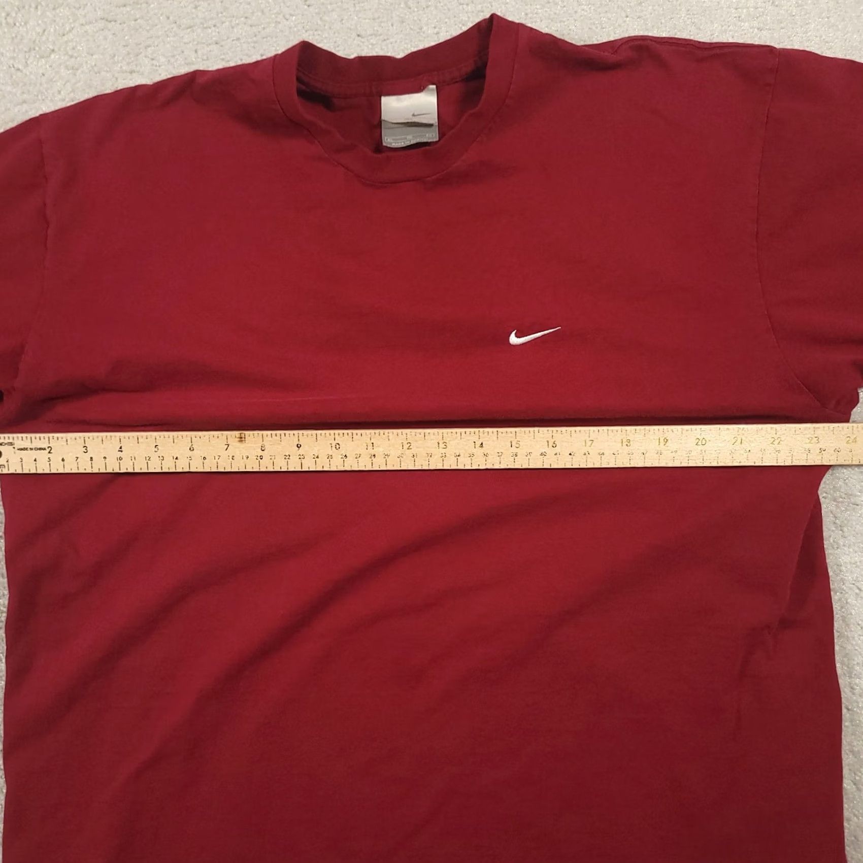 Nike VINTAGE Nike Shirt Adult Mens XL Red Embroidered Swoosh Tee 00s 90s 2000s Streetwear Cotton Knit Short Sleeve Crew Neck Man MENS Size US XL / EU 56 / 4 - 3 Thumbnail