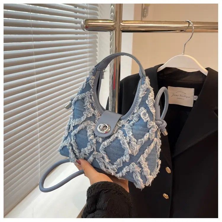 Vintage Frail Detailed Fuzzy Hobo Mini Bag Aesthetic Pinterest y2k Size ONE SIZE - 7 Thumbnail