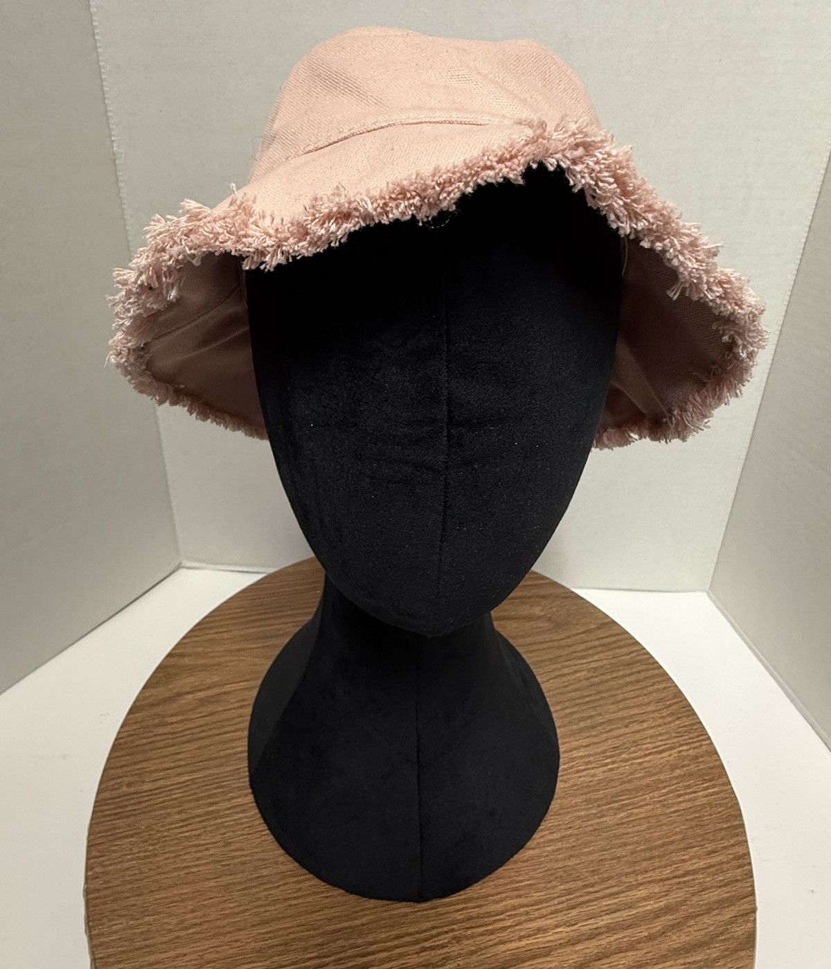 J.Crew J.Crew Woman/Miss Pastel Pink Canvas Fray Fringe Bucket Hat Size ONE SIZE - 2 Thumbnail