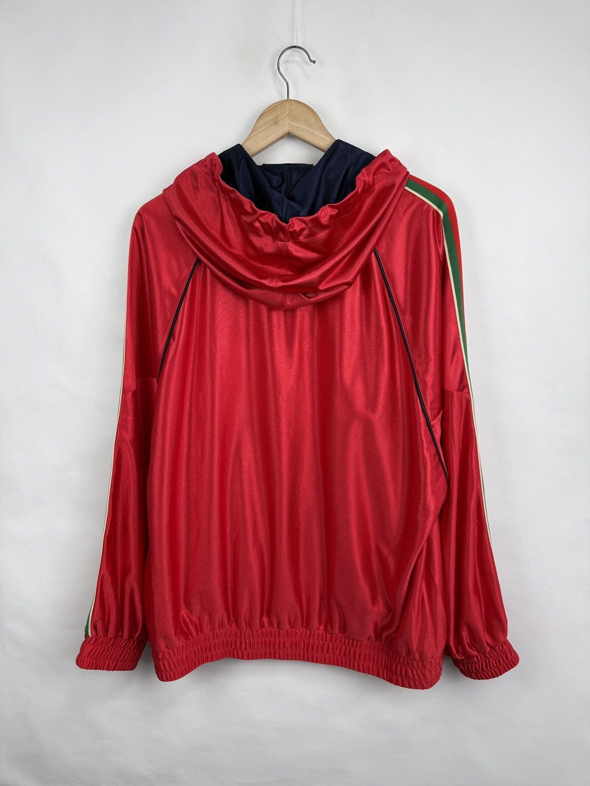 Gucci 🇮🇹 RRP $1550 Gucci Web Stripe Shiny Jersey Hoodie Rare Size US M / EU 48-50 / 2 - 14 Thumbnail