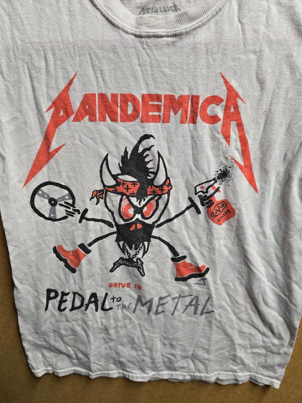 Gildan Metallica Sz M 2020 Drive In Tour Blackened News Pandemica Size US M / EU 48-50 / 2 - 3 Thumbnail