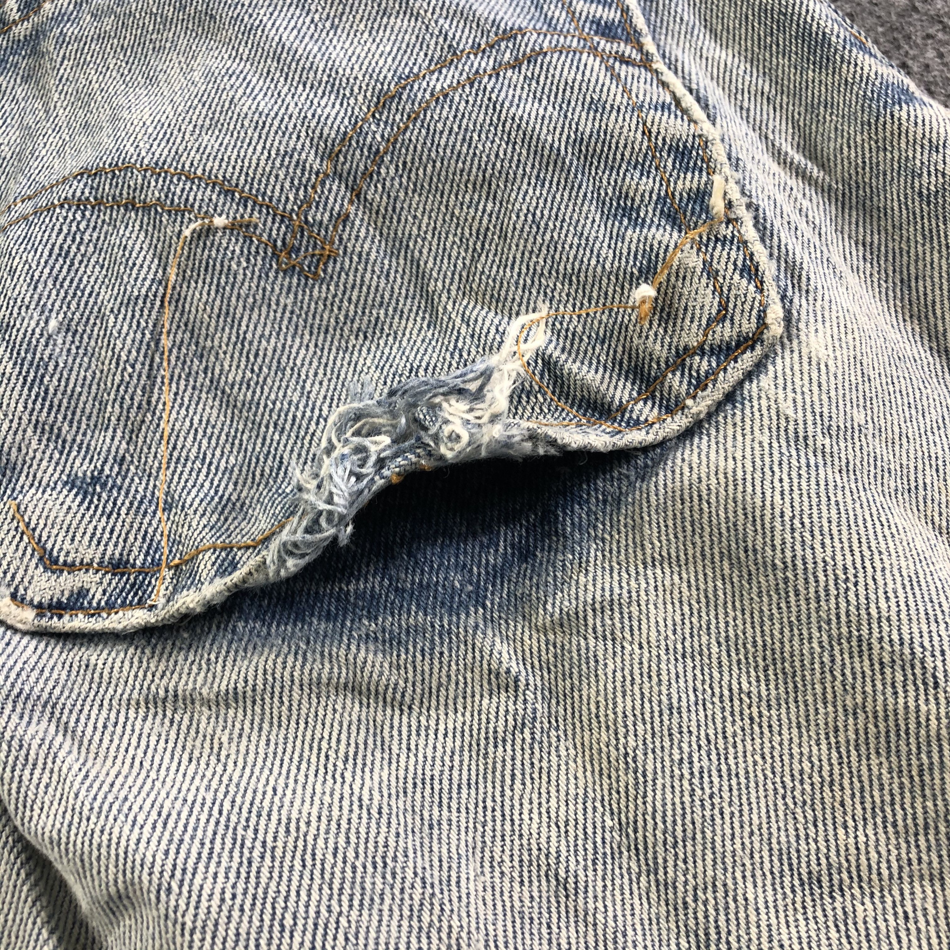 Levi's Vintage Levis 550 Jeans-J3335 Size US 35 - 8 Thumbnail