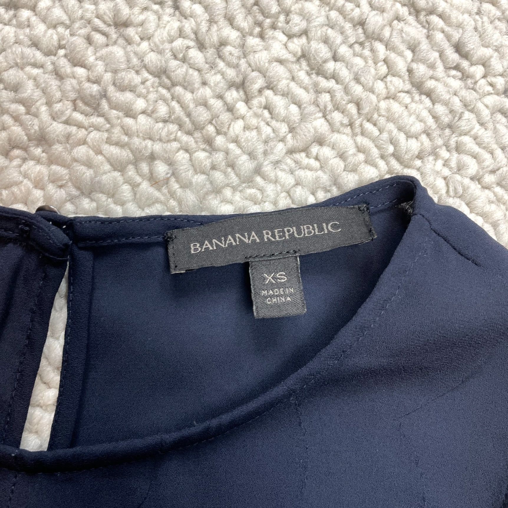 Banana Republic VINTAGE Banana Republic Tank Shirt Womens XS Blue Sleeveless Polyester Solid Shirt Size XS / US 0-2 / IT 36-38 - 6 Thumbnail