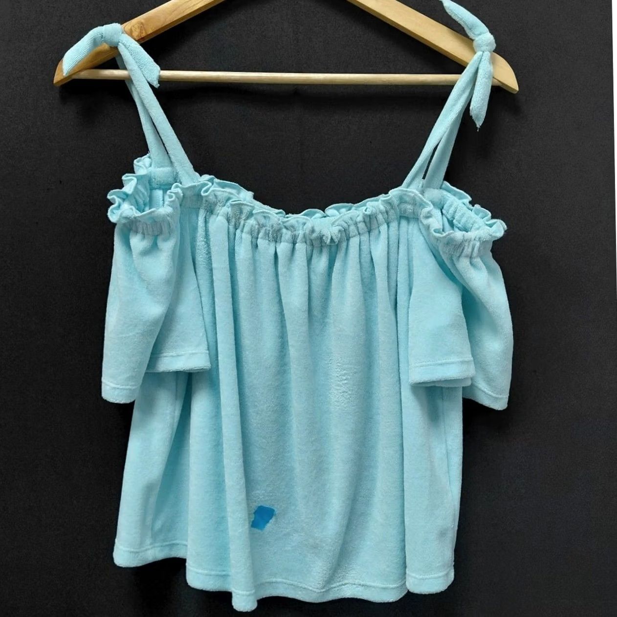 Juicy Couture Juicy Couture Black Label Off-Shoulder Top Blue Solid Knit Sleeveless S Womens Off the Shoulder Tie Straps Casual Ruffle 90s? Size S / US 4 / IT 40 - 2 Thumbnail