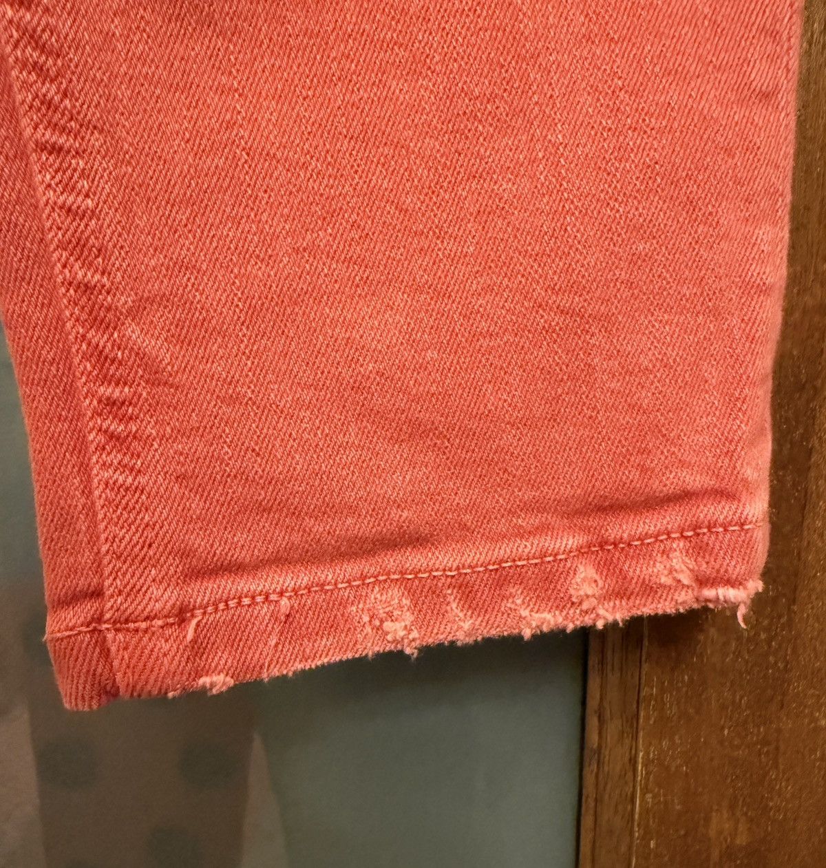 Anthropologie Anthropologie Pilcro Straight Red Orange Distressed Jeans 2 Size 27" / US 4 / IT 40 - 5 Thumbnail