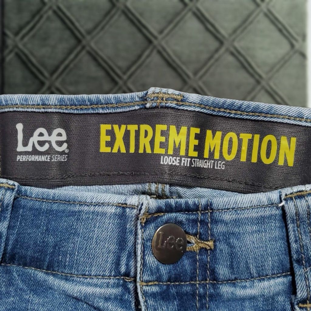 Lee Lee Extreme Motion Jeans Straight Lee 31x32 Regular Men Blue Size US 31 - 1 Thumbnail