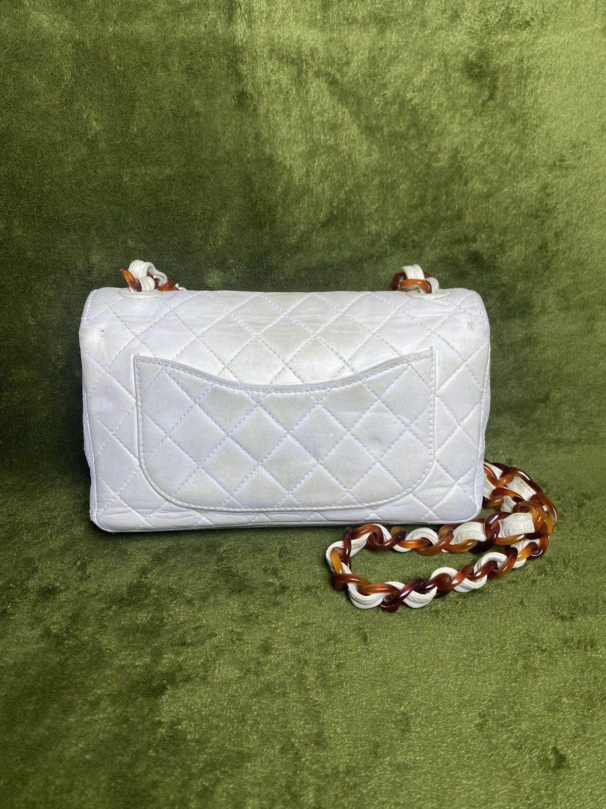 Chanel Chanel Matelasse Turn Lock Shoulder Bag Size ONE SIZE - 2 Thumbnail