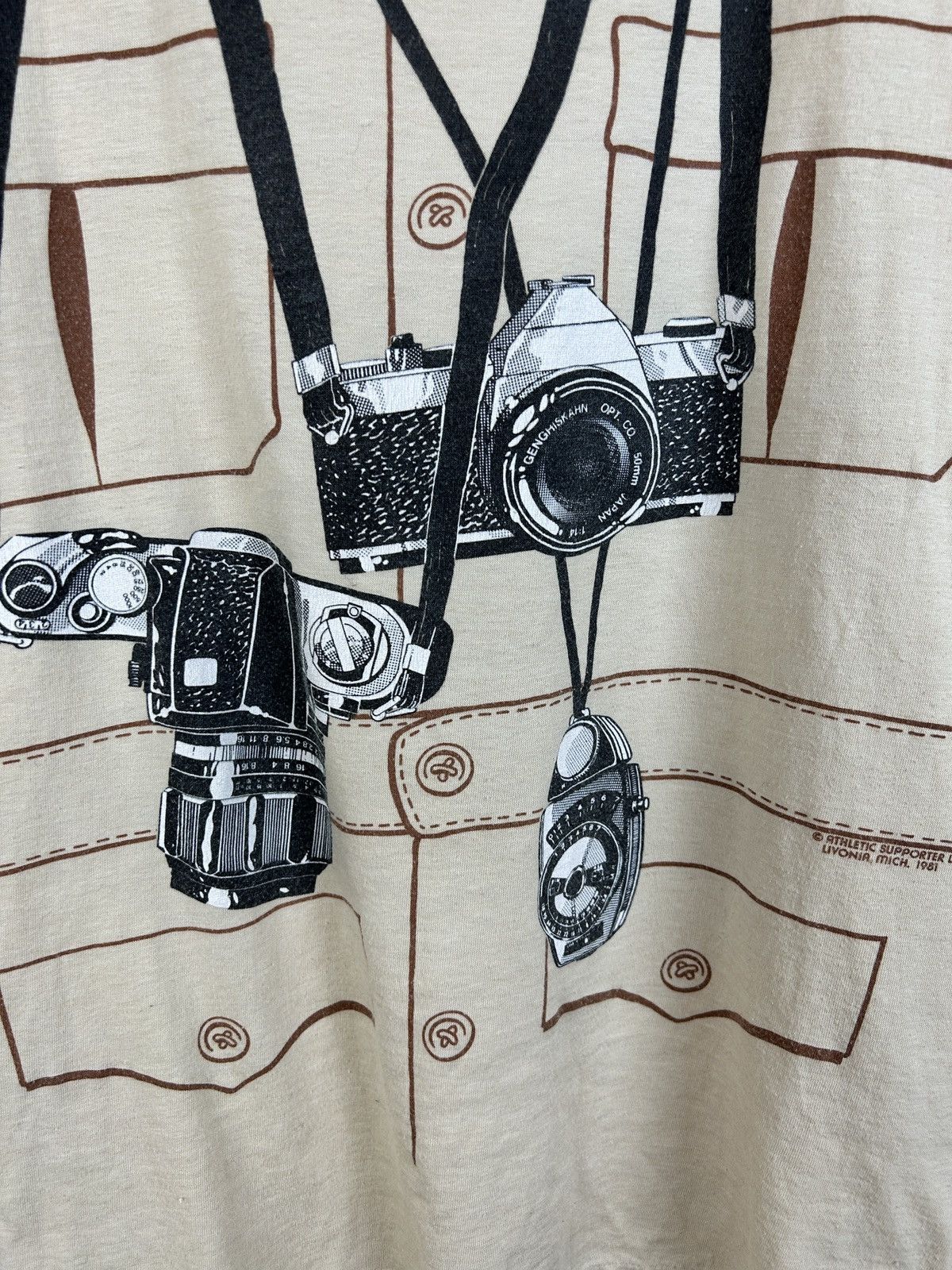 Vintage 80s Vintage 1981 Japanese Gengiskhan Camera Promo T-Shirt Size US M / EU 48-50 / 2 - 2 Thumbnail