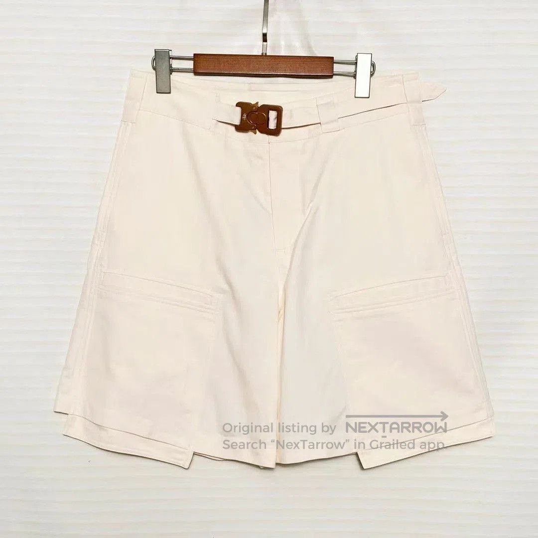 Dior DIOR SS22 Cotton Satin Cargo Shorts. Size US 32 / EU 48 - 1 Thumbnail