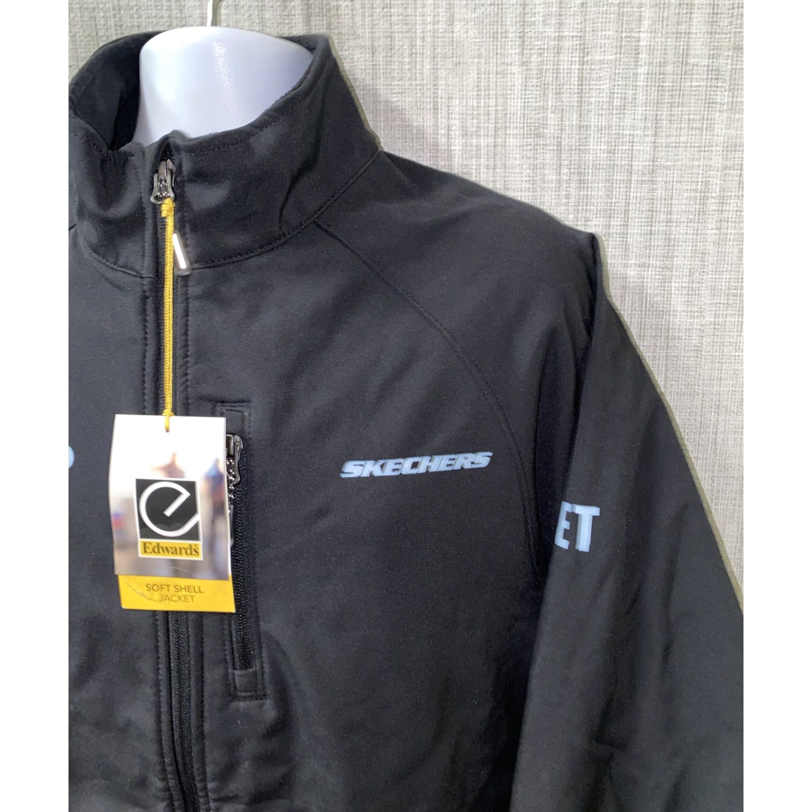 SKECHERS Edwards Skechers Jacket Mens L Tall Black Fleece Lined Softshell Full Zip NWT Toys? Size US L / EU 52-54 / 3 - 2 Thumbnail