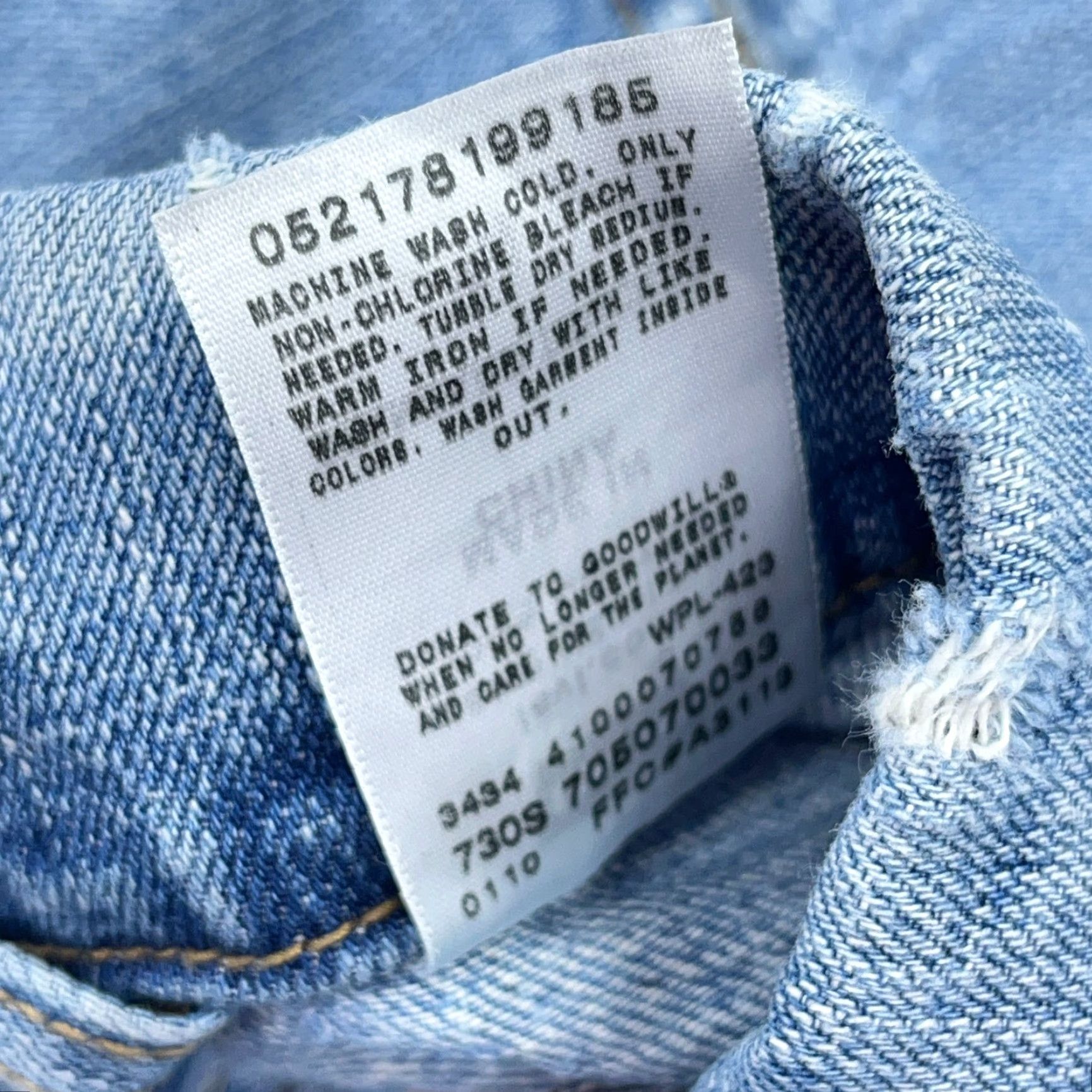 Levi's VINTAGE Levi's Denim Jacket Men M Med Wash Y2K Faded Trucker Retro 70507 Size US M / EU 48-50 / 2 - 7 Thumbnail