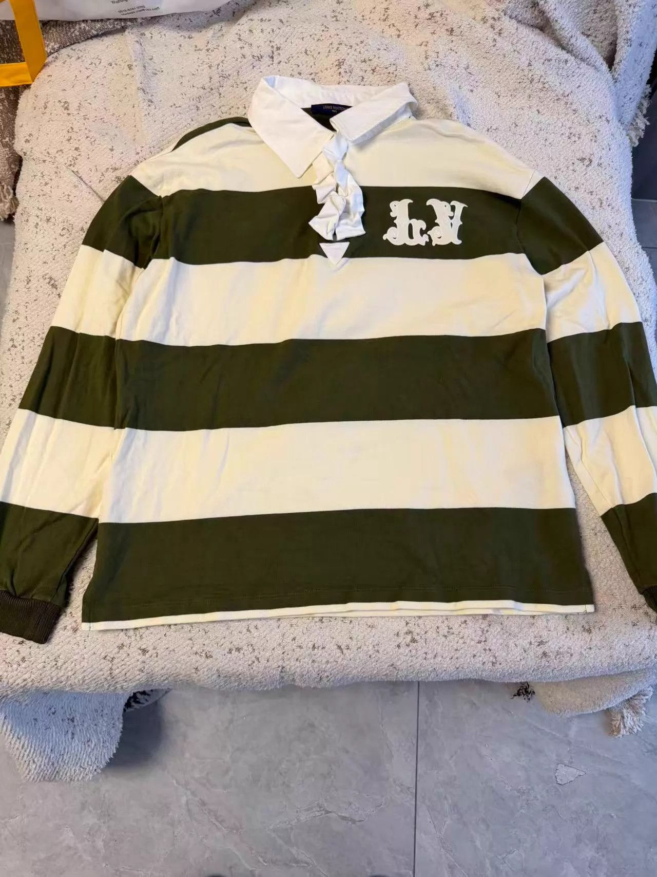 Louis Vuitton LV x Pharrell Williams Polo Shirt L 99 New Size US L / EU 52-54 / 3 - 1 Thumbnail