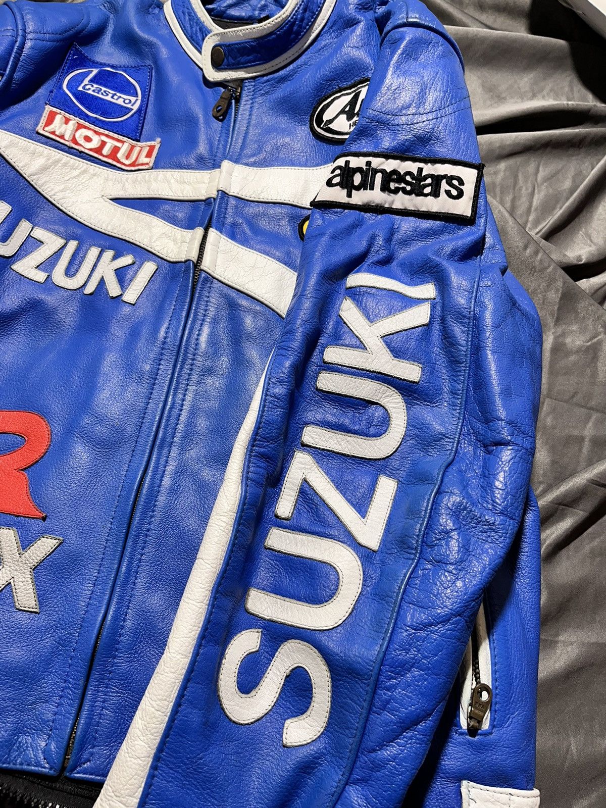 Japanese Brand Vintage Suzuki racing MOTO suit big multi Logo real leather Size US XL / EU 56 / 4 - 13 Thumbnail