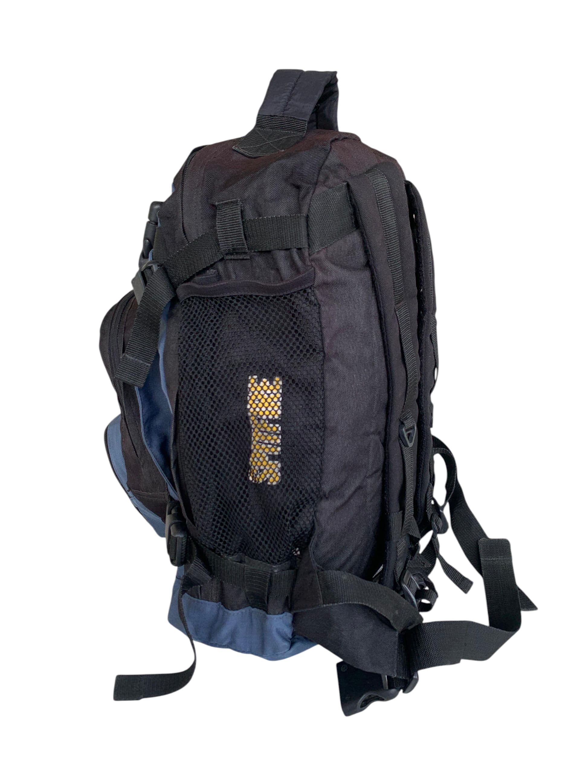 Spitfire [SOLD] Vintage 90s Spitfire Skate Backpack Size ONE SIZE - 5 Thumbnail