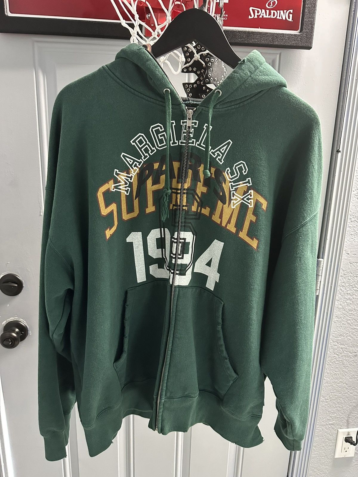 Supreme MM6 Maison Margiela Skull Zip Up Hoodie