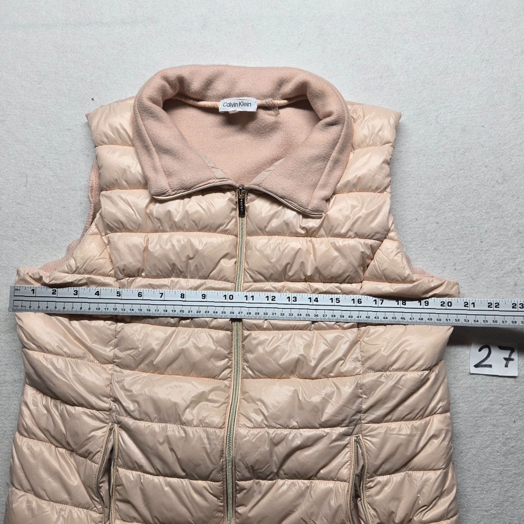 Calvin Klein VINTAGE? No — Calvin Klein Down Vest Jacket Pink XL Women’s Vest, Calv in Klein Down, Full Zip, Puffer, Outdoor, 90s? (Wait) Size XL / US 12-14 / IT 48-50 - 6 Thumbnail