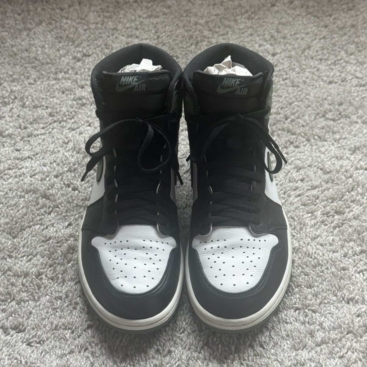 Nike Nike Air Jordan 1 Retro High OG ‘Clay Green’ | 555088 135 Size US 10.5 / EU 43-44 - 4 Thumbnail