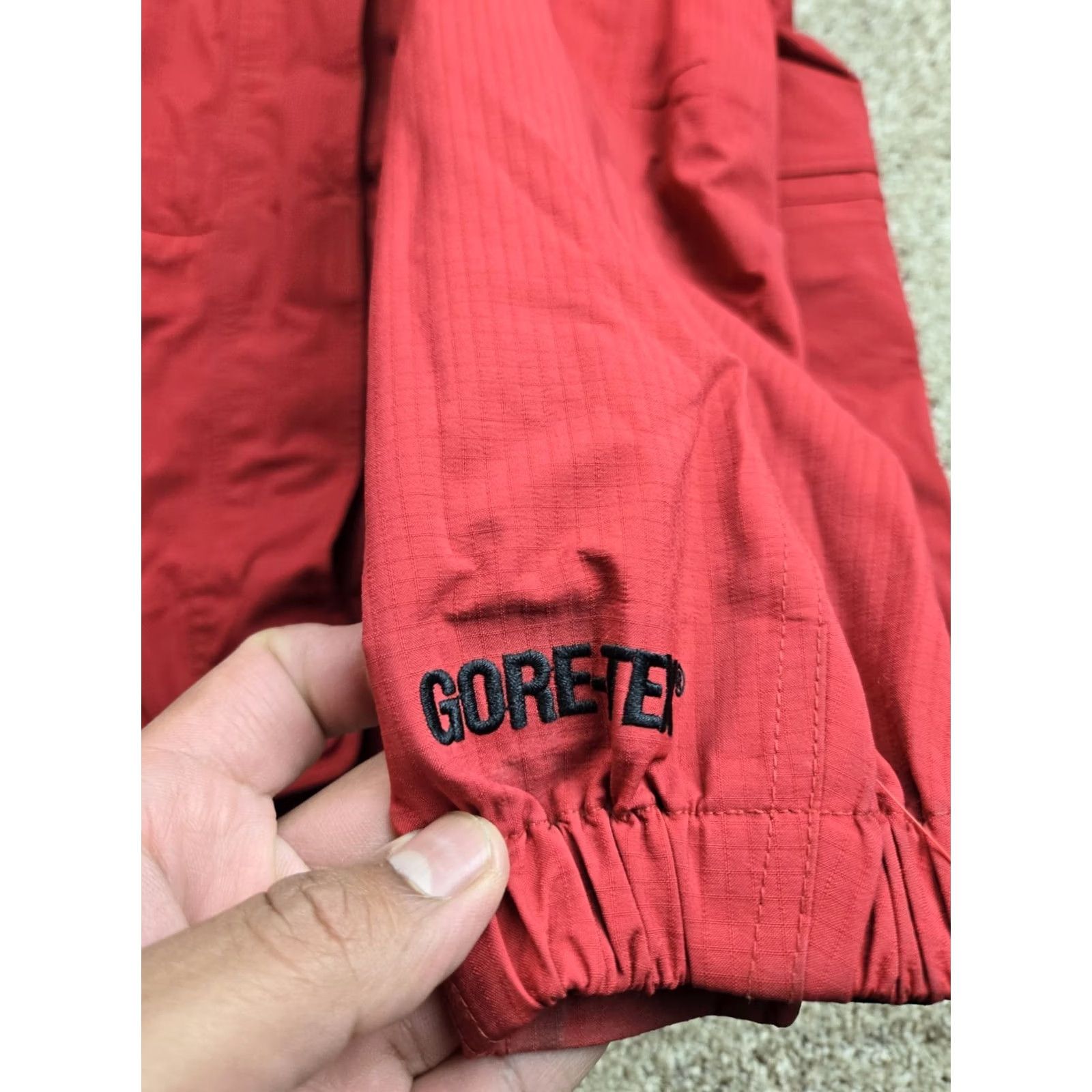 Vintage VINTAGE L.L. Bean All Conditions Rain Jacket Womens Large Red Gore-Tex Hooded Jacket Size L / US 10 / IT 46 - 3 Thumbnail