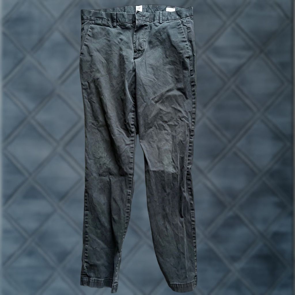 Gap Gap Men’s Chino Pants Size 34x34 Slim Fit Black Casual Cotton Skinny Flat Front Size US 34 / EU 50 - 1 Thumbnail