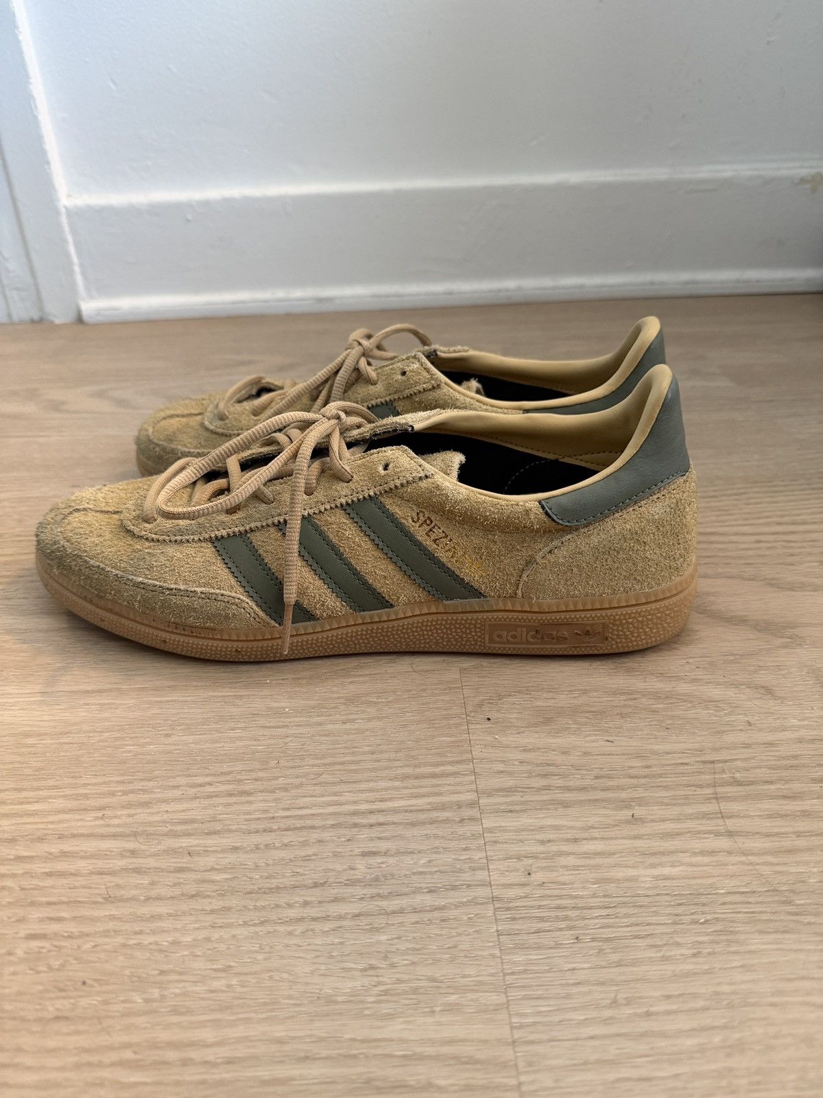 Adidas Handball Spezial Shoes Size US 10.5 / EU 43-44 - 3 Thumbnail