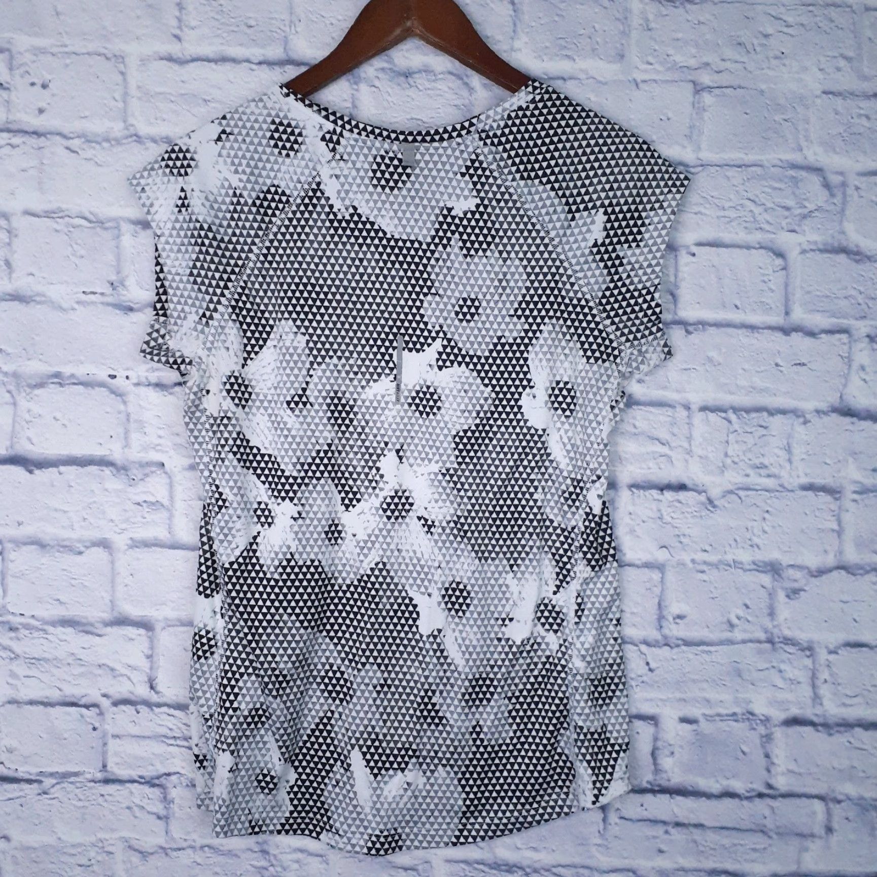 Nike Nike Dri-Fit Miler Short Sleeve T-Shirt Floral Womens XS Multicolor Running Pullover Shirt Ladies XS? Size XS / US 0-2 / IT 36-38 - 2 Thumbnail