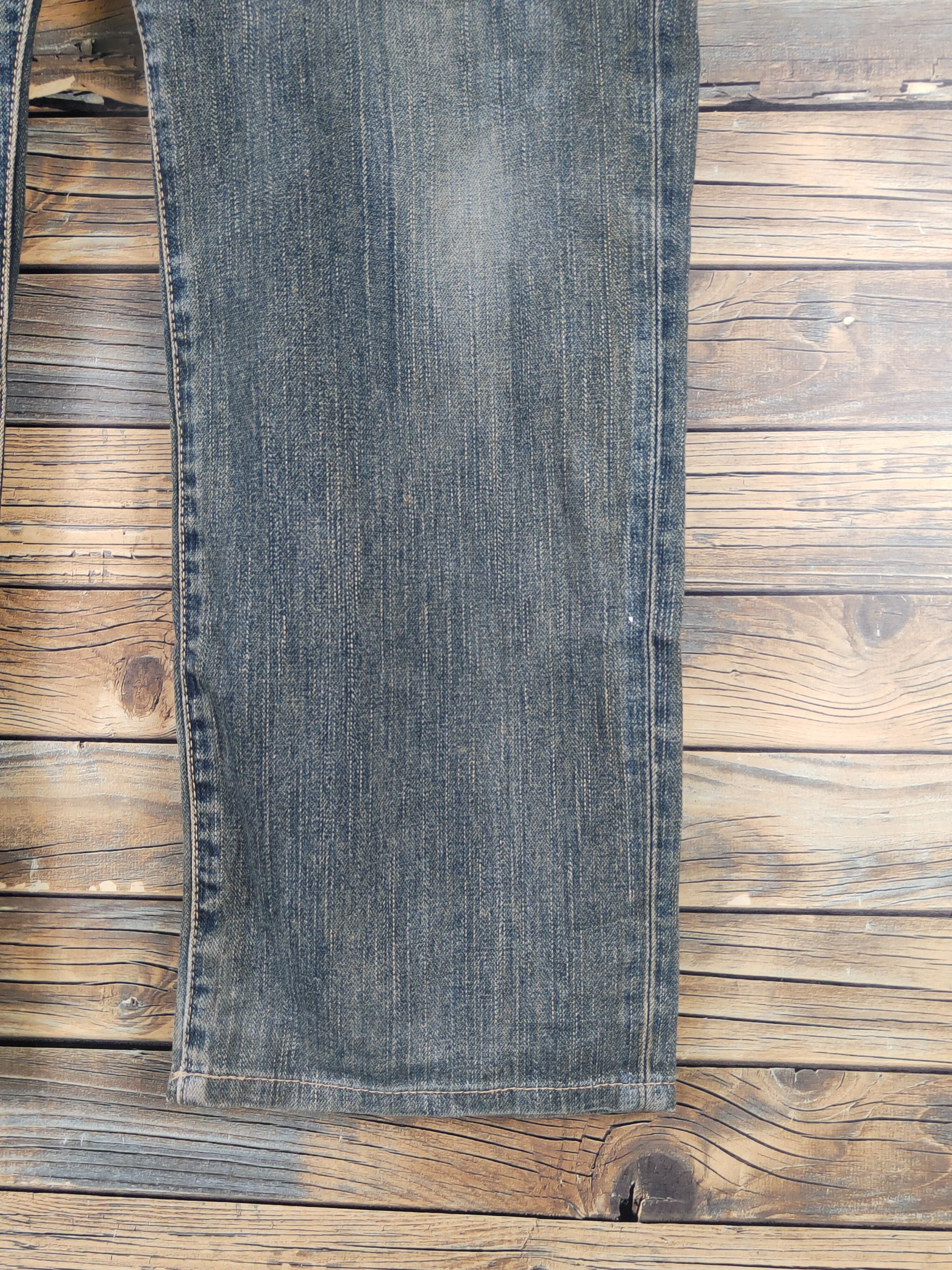 Vintage Wrangler Dark Blue Distressed Ripped denim Jeans #W1875 Size US 35 - 6 Thumbnail