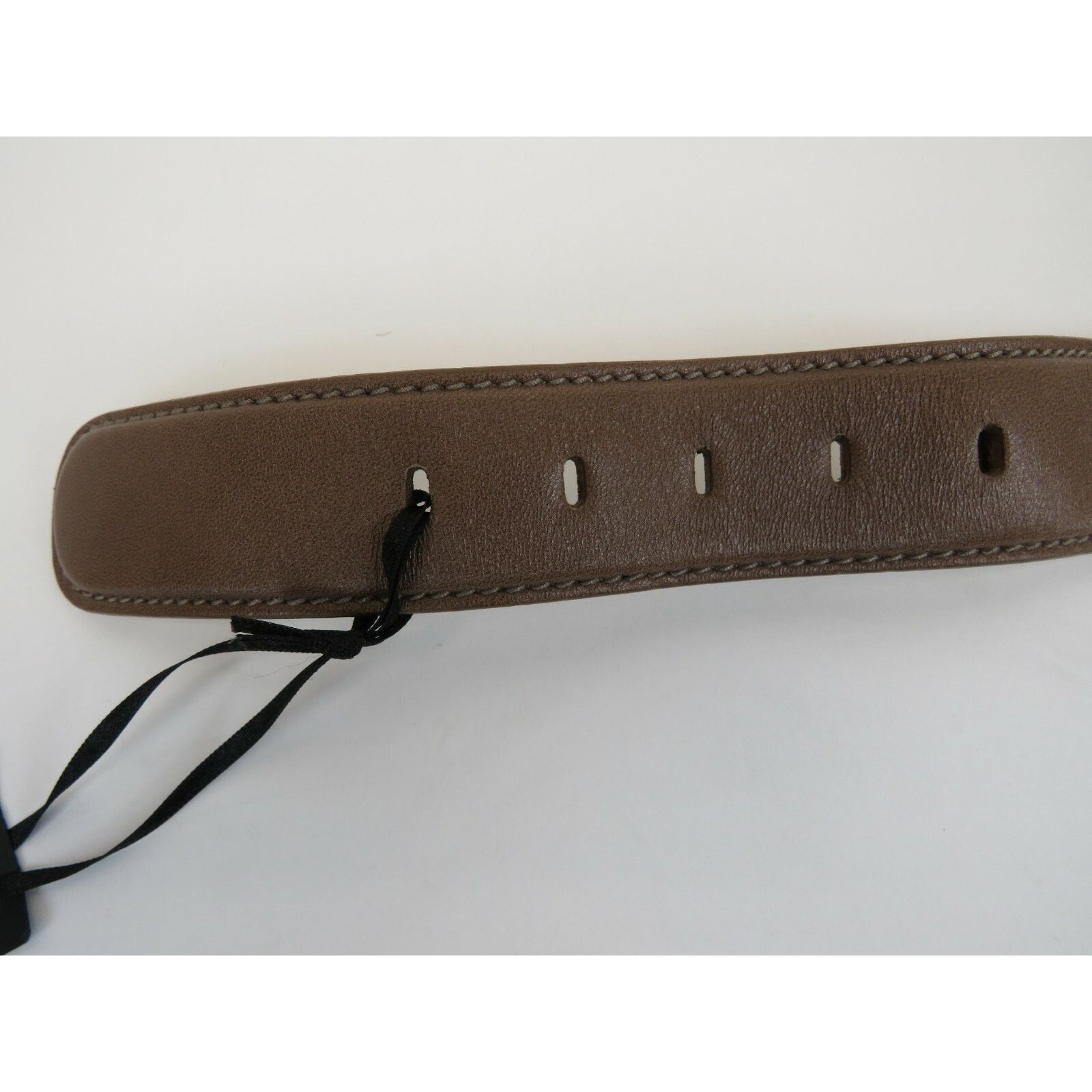 Versace VERSACE BEIGE LEATHER GOLD TONE CHAIN BUCKLE BELT 95 38 $1K Size ONE SIZE - 5 Thumbnail