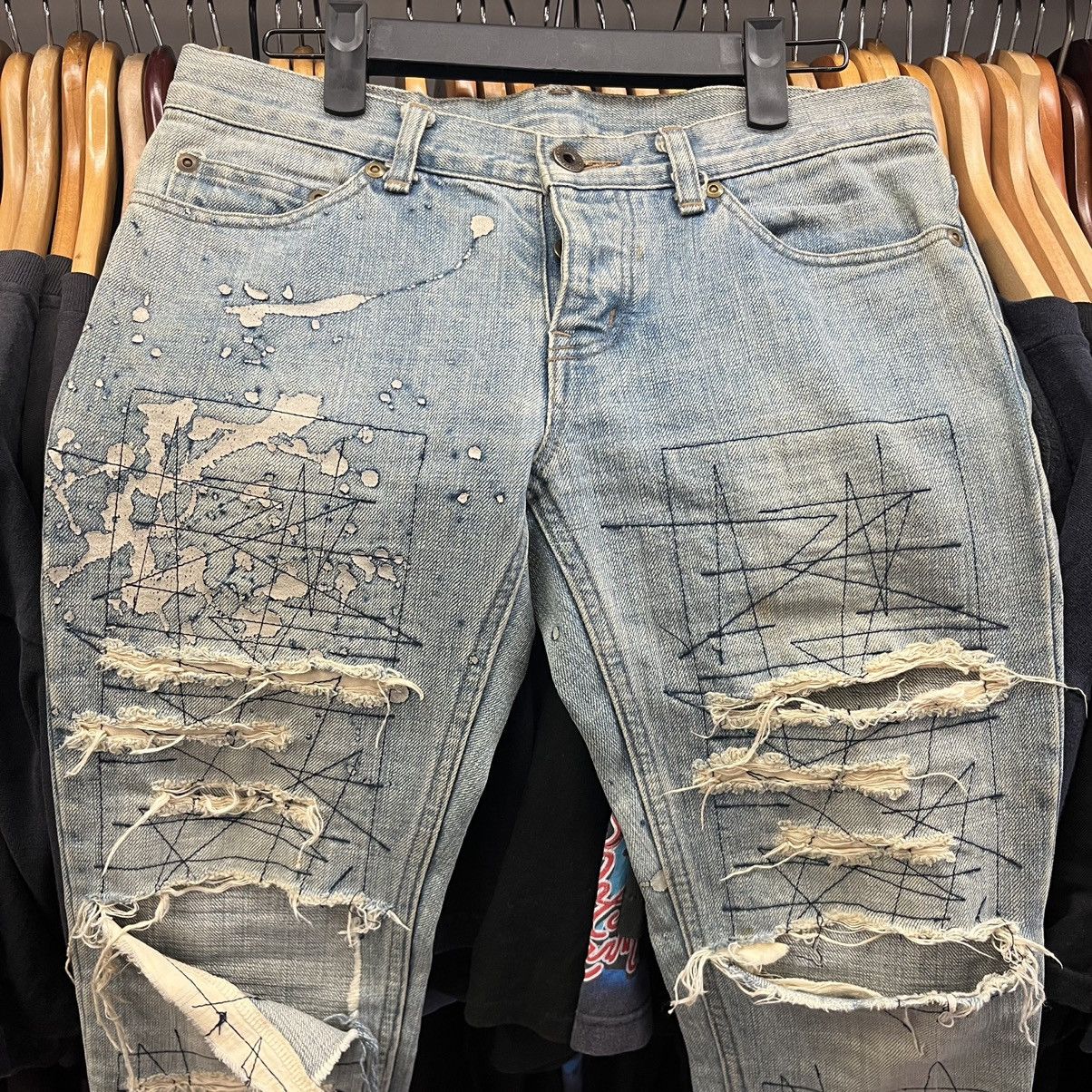 Hysteric Glamour Hysterics Glamour Cross Stitch Distressed Japan Denim Pants Size US 29 - 2 Thumbnail