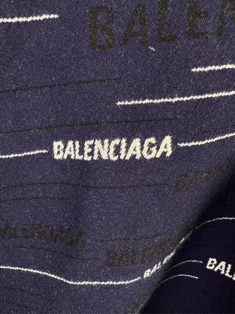 Balenciaga Balenciaga Blue-purple barrage logo wool sweater Size US M / EU 48-50 / 2 - 3 Thumbnail