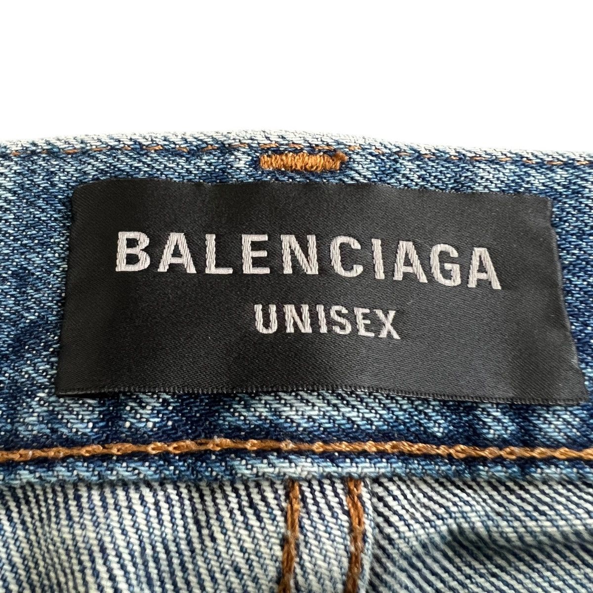 Balenciaga BALENCIAGA 2023SS Damaged Hem Loose Fit Denim Jeans S Size US 32 / EU 48 - 4 Thumbnail