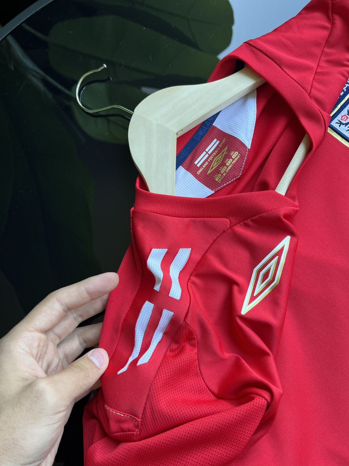 Vintage England 2006 Umbro Red Away Shirt 2XL (Fits XL) –Beckham Era Size US XXL / EU 58 / 5 - 24 Thumbnail