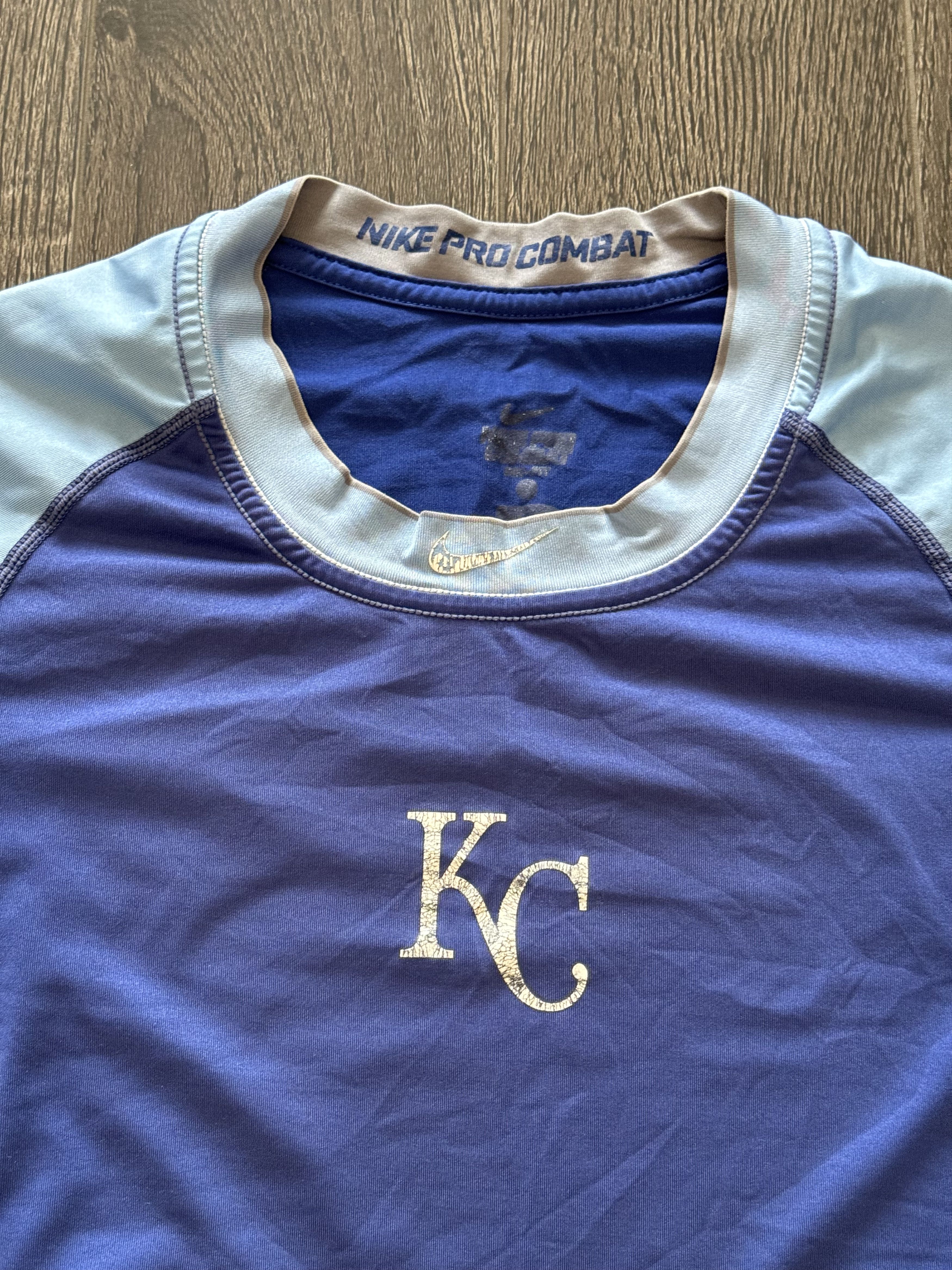 Nike Nike Pro Combat Dri Fit Kansas City Royals KC Muscle Shirt Size US S / EU 44-46 / 1 - 3 Thumbnail